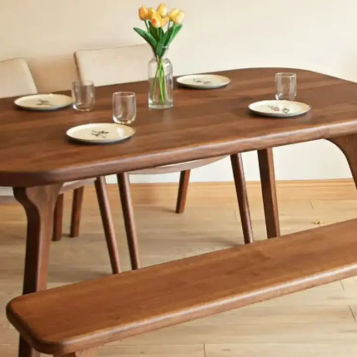 What Should You Check Before Buying a Dining Table Online?