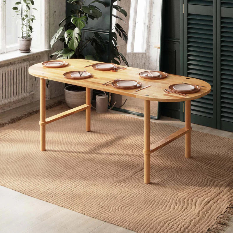 solid-wood-oval-dining-tables
