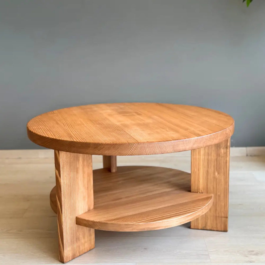 Aola Solid Pine Wood Coffee Table with Storage – Farmhouse Rustic Round Design Mozilya