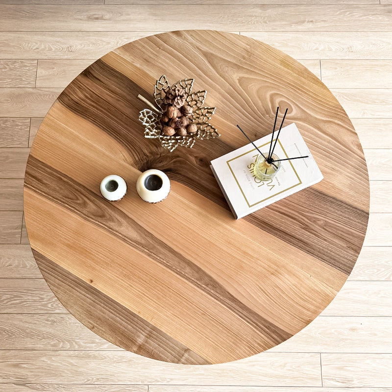 Top view of the natural grains of light walnut coffee table
