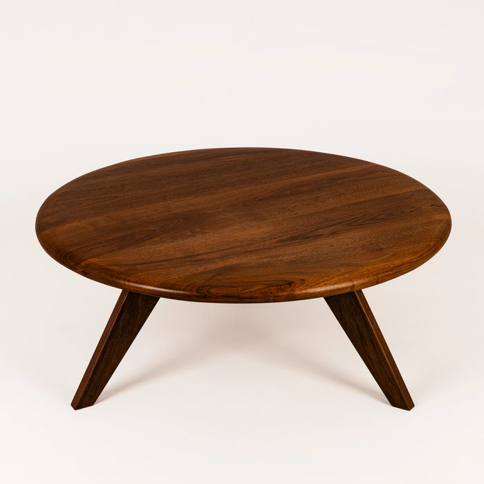 The captivating beauty of walnut's natural grain