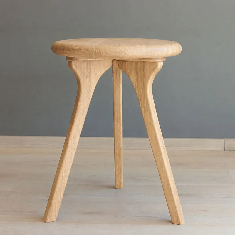 Sidney Round Side Table Solid Oak Wood – Mid-Century Modern Design