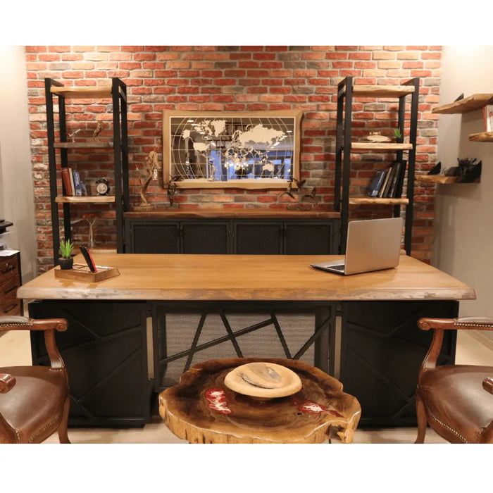 Solid Wood Executive Desk Perfect for both home offices and professional settings.