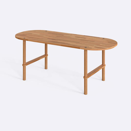 Close-up of the natural beech wood grain, highlighting the craftsmanship and material quality