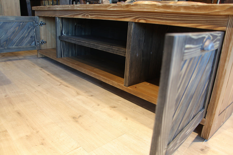 Minneapolis Pine Wood TV Stand with Shelves and Cabinets Tomruque Wood Studios